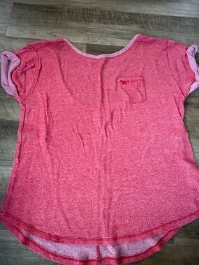 Abercrombie & Fitch Red Short Sleeve Pocket Tee